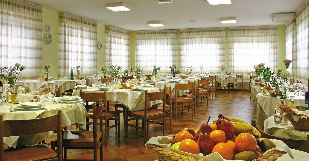Milton Iris Hotel Chianciano Terme Restaurant photo